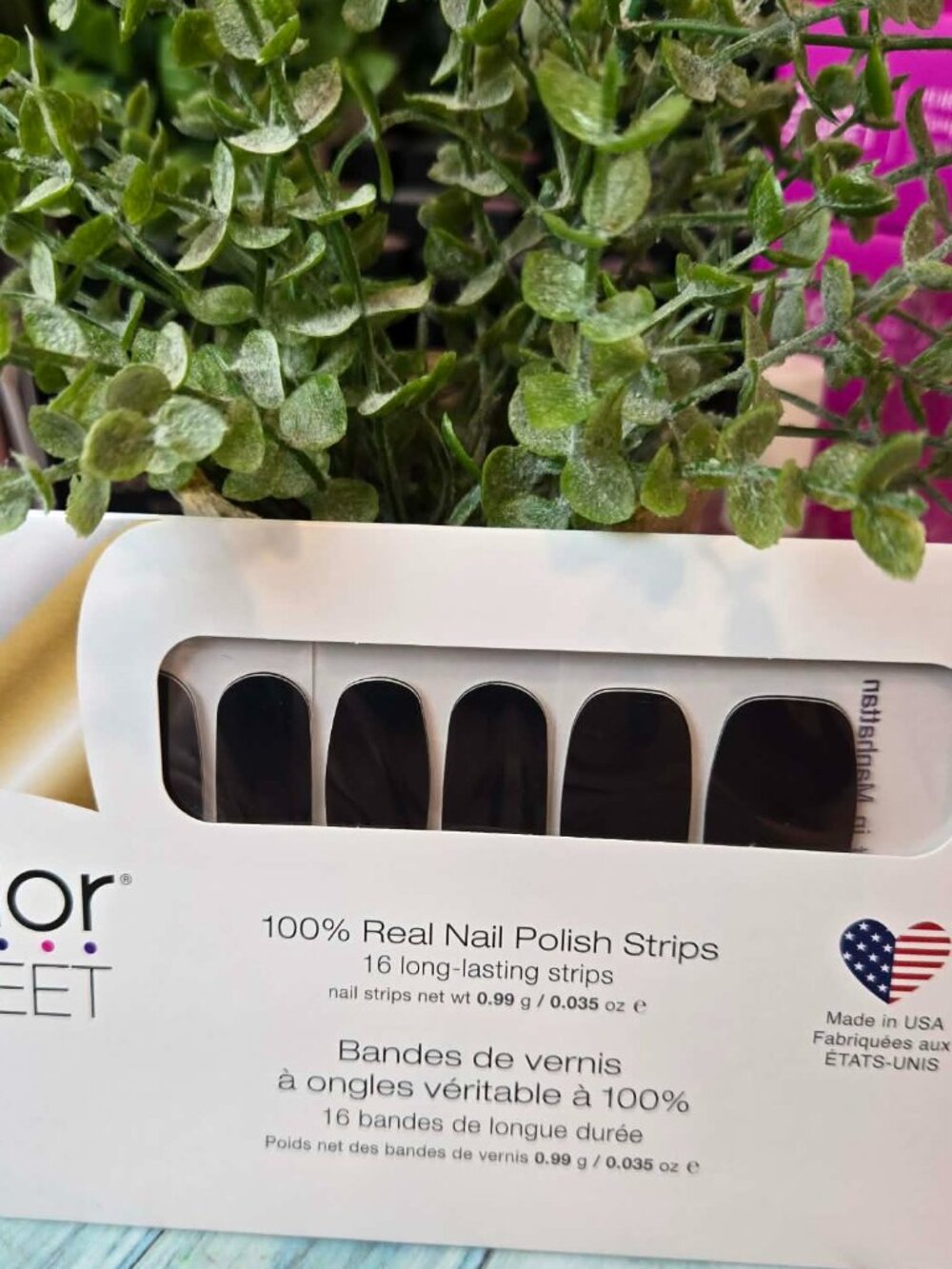 Color Street Black Press on Cream Finish nails